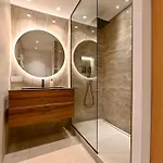Luxe Vue Et Collines Avec Piscine アパート