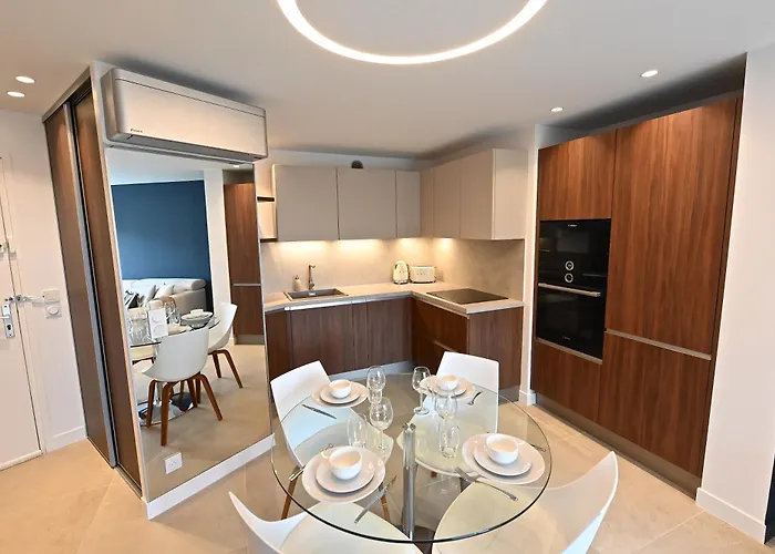 Luxe Vue Et Collines Avec Piscine Apartment